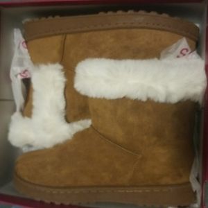 New SO brand ankle boots